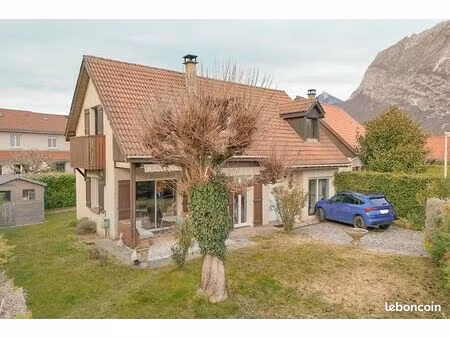 maison 6 pièces 133 m²