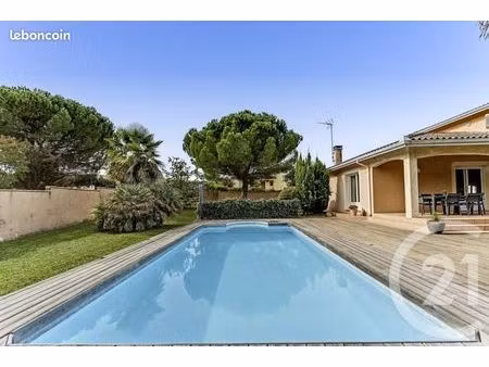 maison 6 pièces 170 m²