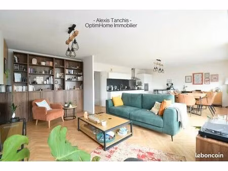 appartement 3 pièces 84 m²