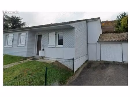 maison mitoyenne avec jardin et garage