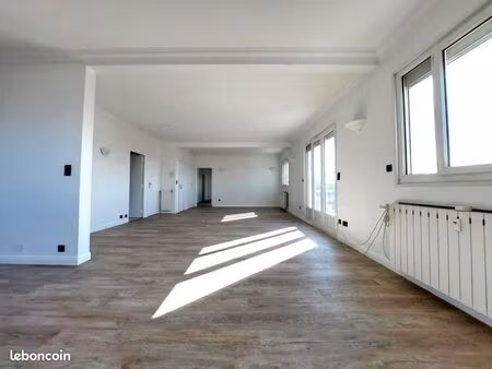 appartement 5 pièces 136 m²