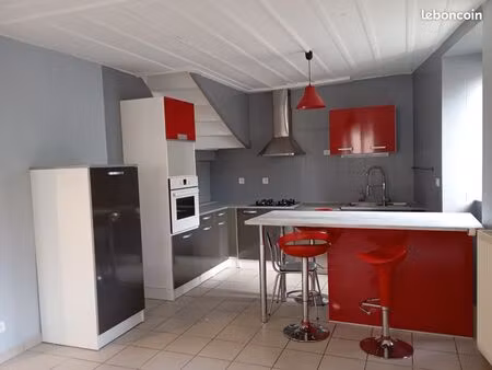 maison de bourg à louer