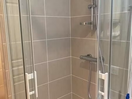 dijon centre  studio 23 m2 gare / cité internationale de la gastronomie et du vin