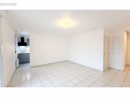 appartement 2 pièces 52 m²
