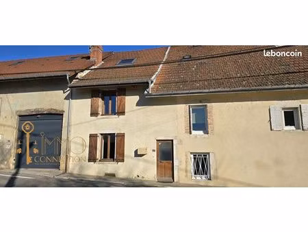 maison de village 3 pièces 70 m²
