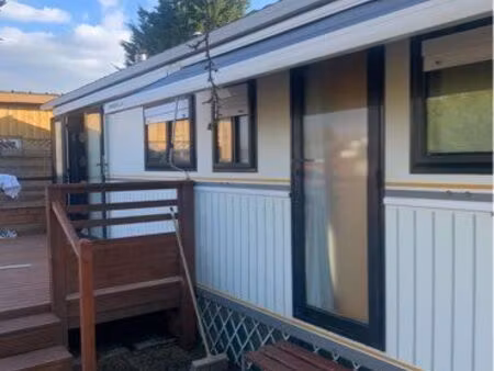 location appartement 3 pièces 30 m² à les bréviaires (78610)