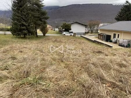 terrain 1365 m² champfromier