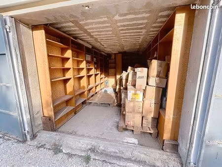 parking/box 14 m² hyeres