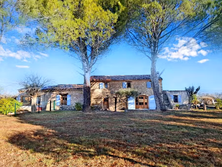 maison à vendre à fox-amphoux (83670) - var