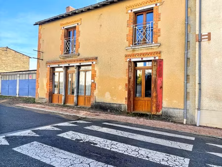 maison à vendre à luchapt (86430) - vienne