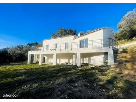 villa 6 pièces 139 m²