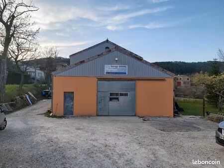 a louer local commercial