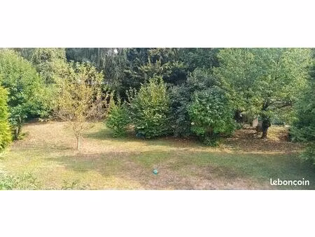 terrain 900 m² saint-genis-pouilly