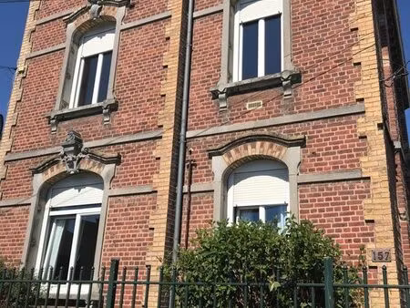 1 immeuble et 5 maisons à vendre - bohain