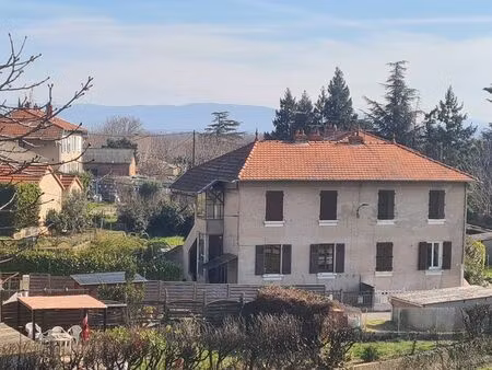 rare t3 avec jardin de 190 m²