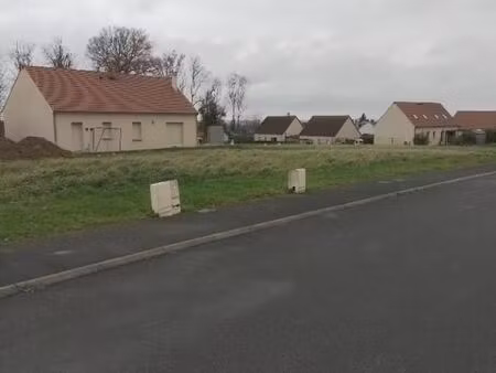 terrain 600 m² saint gobain