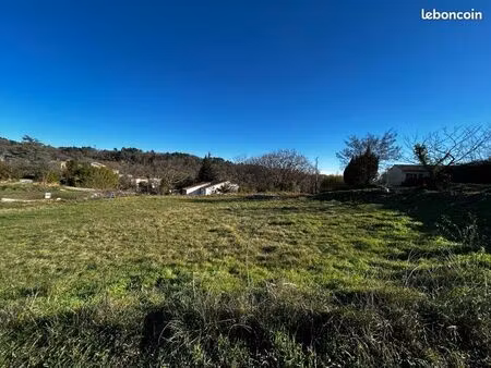 terrain plat viabilisé