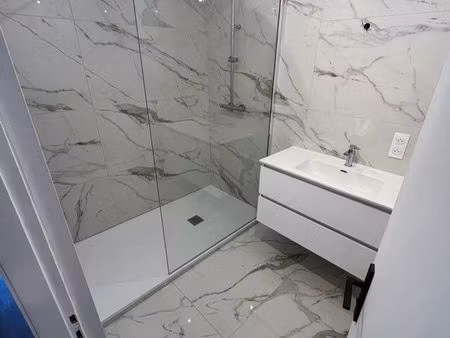 location t3 complètement rénové