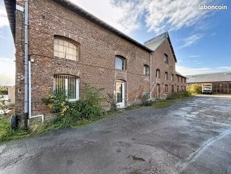 bureaux  entrepôt 335 m² aulnois-sous-laon