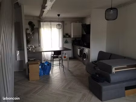 location maison de ville cusset