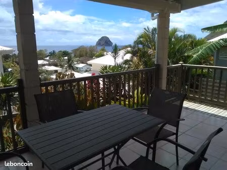 maison f2 vue rocher à 300m de la plage