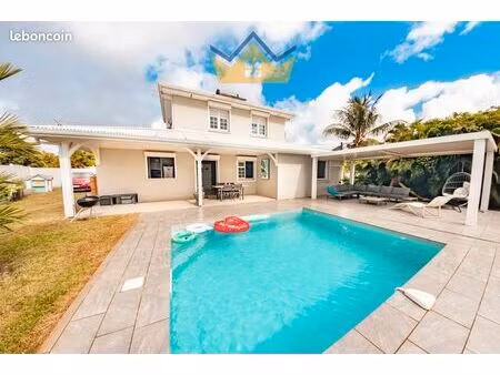 propriété 4 pièces 96 m²