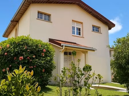 maison t6 105m² avec jardin 642m²