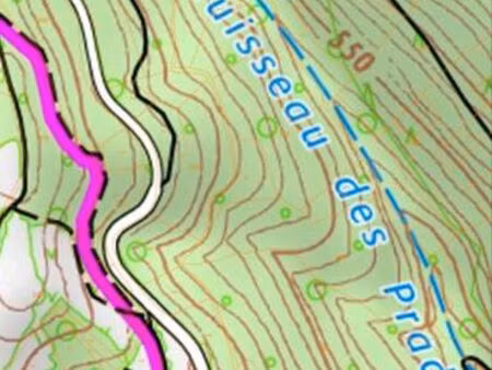 3 5 hectares bois nc murols 12600 bord chemin carrossable