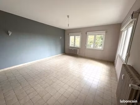 appartement 3 pièces 74 m²