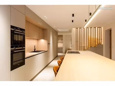 appartement t5 – 105 m² – hyper-centre – quartier bastion