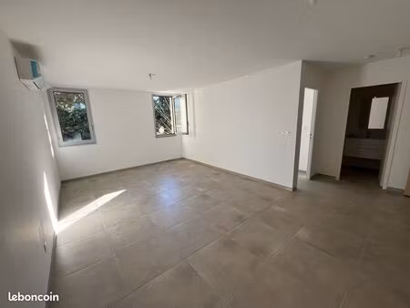 a vendre - t2 - 44 m² - entièrement refait à neuf