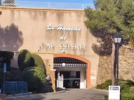 a vendre places de parking