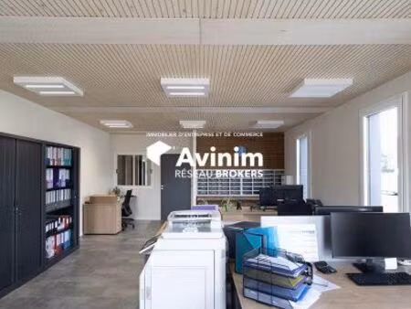 local 135 m² sisteron