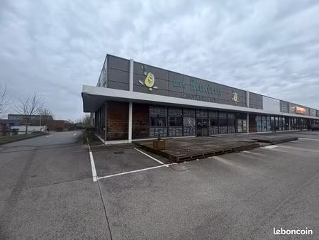 local 1192 m² villechétif