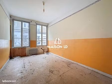 studio 1 pièce 25 m²