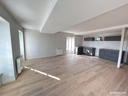 appartement 3 pièces 80 m²