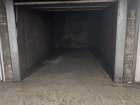 garage/box de stockage