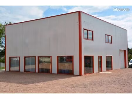 local commercial / artisanal / bureaux