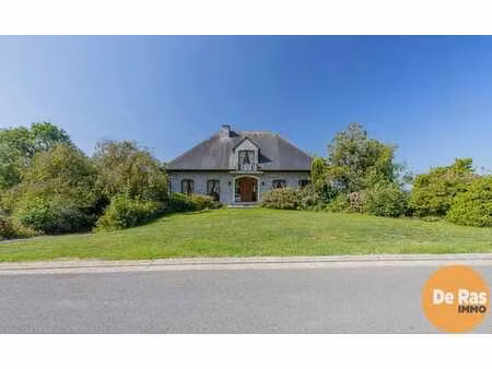 affligem - ruime woning met landelijke charme.