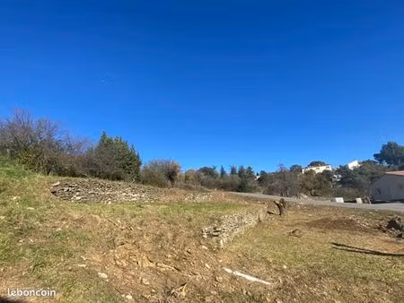 terrain 752 m² aubenas