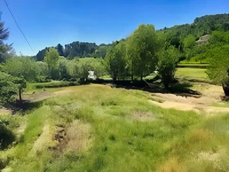 terrain 1 032 m² mercuer