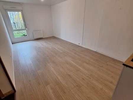 appartement plain pied pmr 25