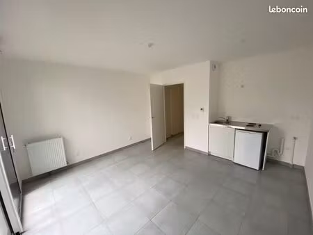 studio rdj 26 m2 à louer chenneviere sur marne