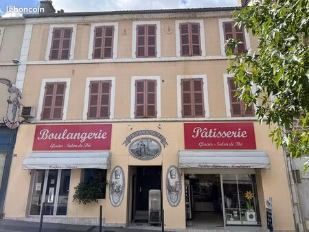 immeuble 300 m² decazeville