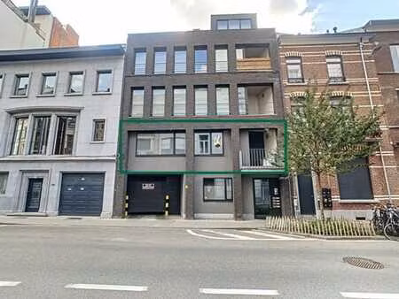 instapklaar appartement met 2 slaapkamers in hartje leuven!