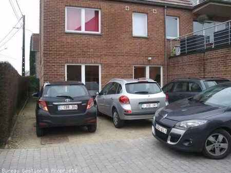 appartement 1 ch rez de chaussée avec parking