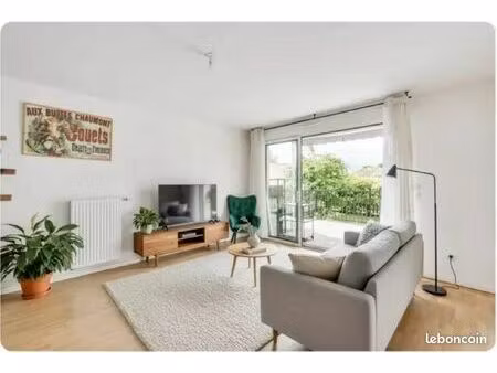 appartement 3 chambres/ 2 sdb thais