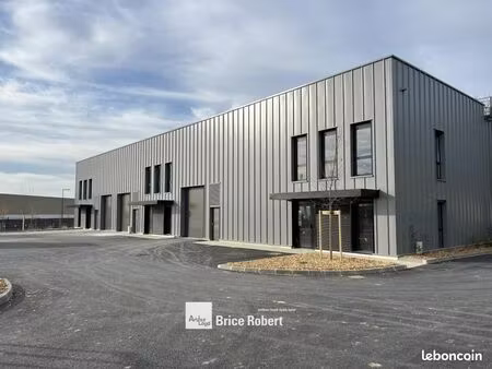 local d'activité 259 m²