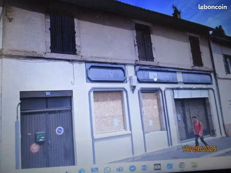 maison de ville 200mc environ