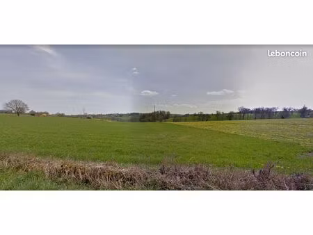 terrain 679 m² mayran